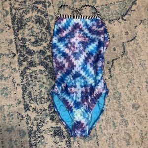 cool design; good condition